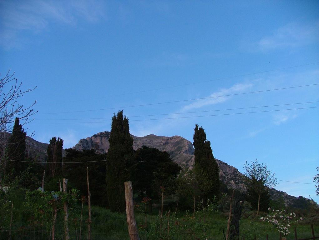 فيلا فيكو إيكوينسفي Agriturismo La Ginestra الغرفة الصورة