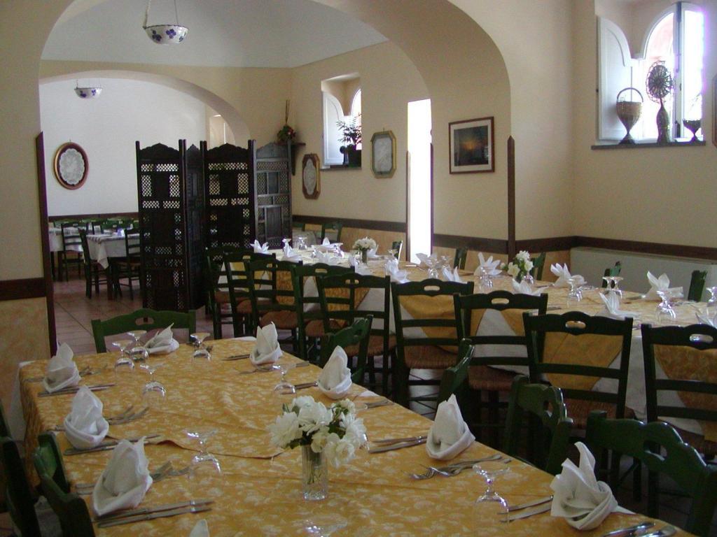 فيلا فيكو إيكوينسفي Agriturismo La Ginestra المظهر الخارجي الصورة
